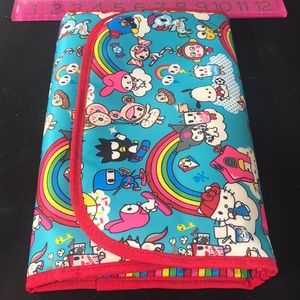 Juju bee changing mat hello kitty tokidoki